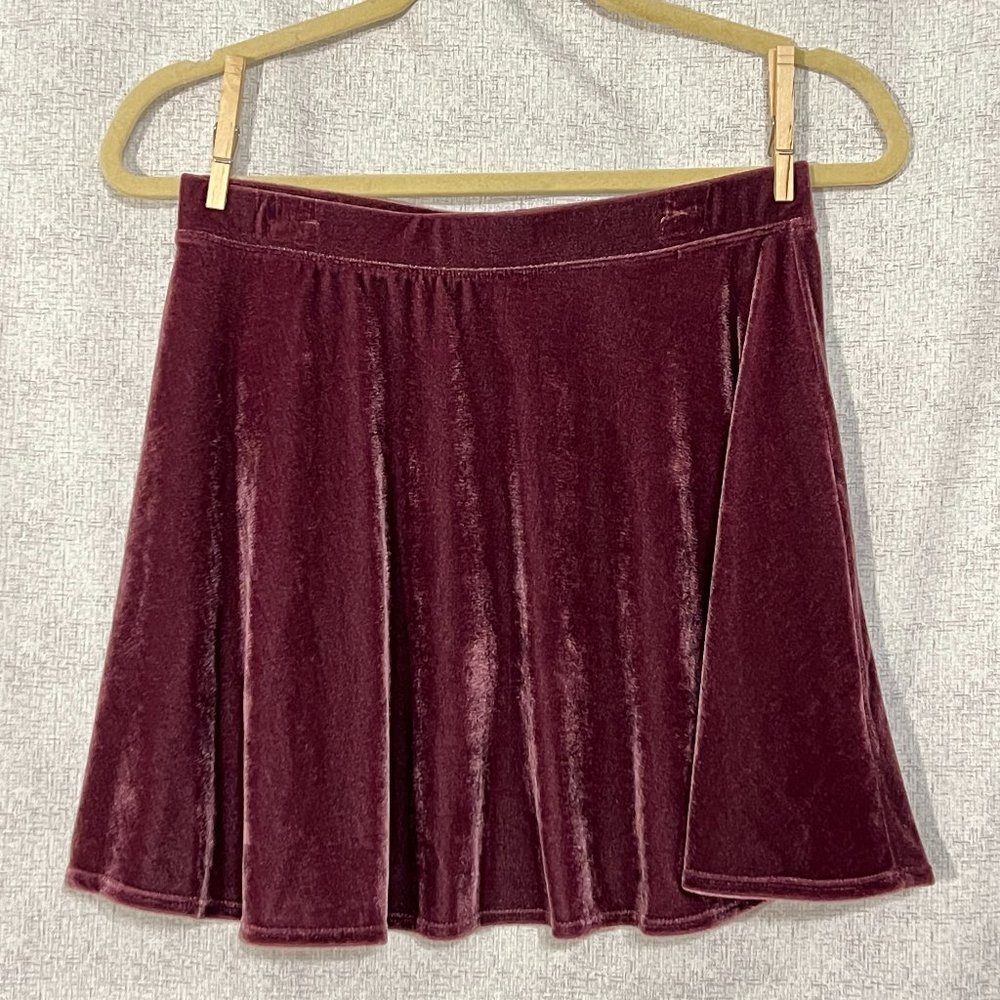 Frenchi Burgundy Velour Stretchy Mini Skirt (Medium)